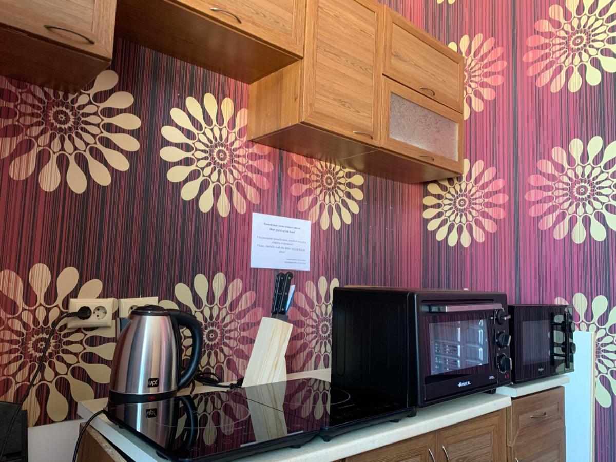 Greek Hostel Odessa Extérieur photo