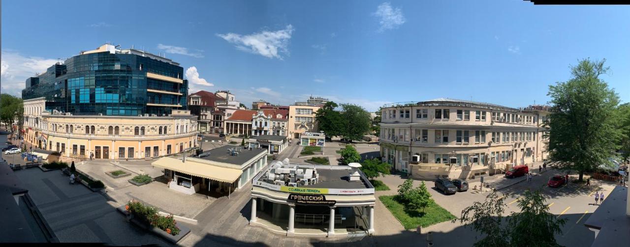 Greek Hostel Odessa Extérieur photo