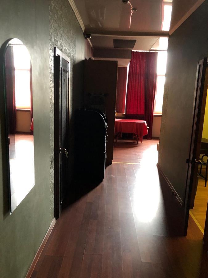 Greek Hostel Odessa Extérieur photo